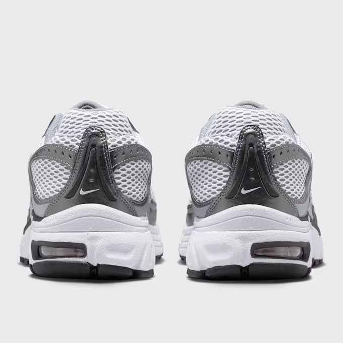 Wmns Air Max Moto 2K 14