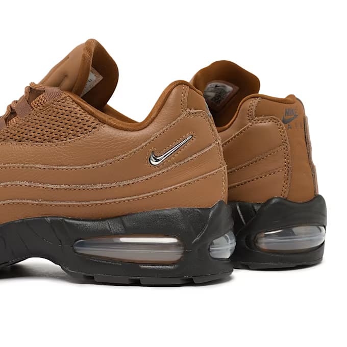 Air Max 95 OG Big Bubble "Jewel Swoosh" 13