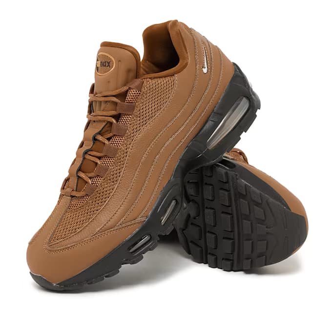Air Max 95 OG Big Bubble "Jewel Swoosh" 15
