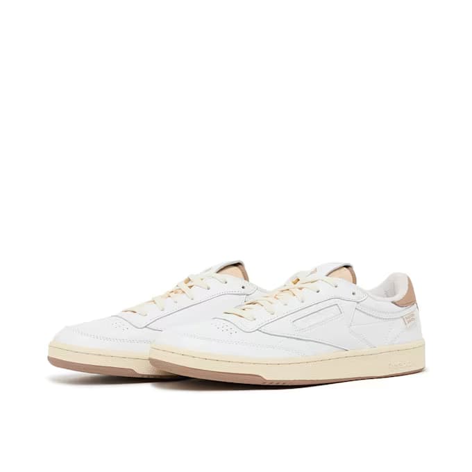 x solebox Wmns Club C 85 Vintage 9