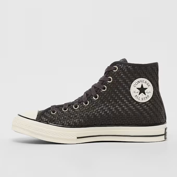 Chuck 70 11