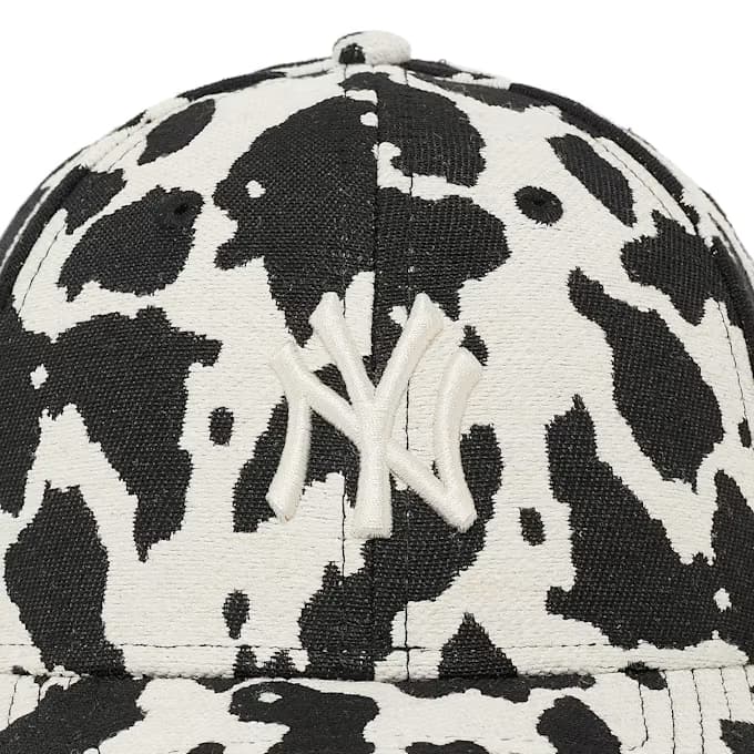 Animal Black Cow Print 9Twenty Cap New York Yankees 9