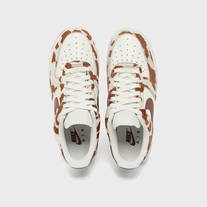 Wmns Air Force 1 '07 Low "Cow Print" 12