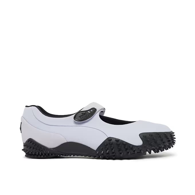 Wmns Mostro Fey 10