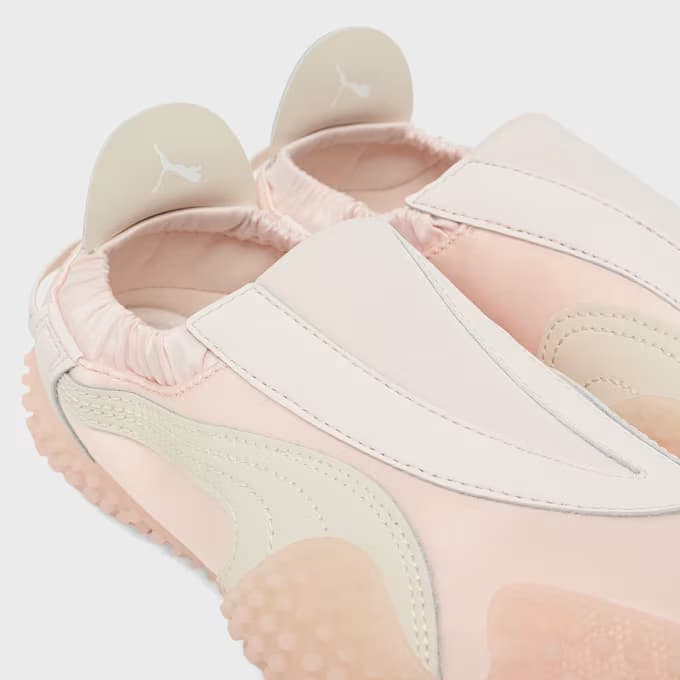 Wmns Mostro Move Venus 14