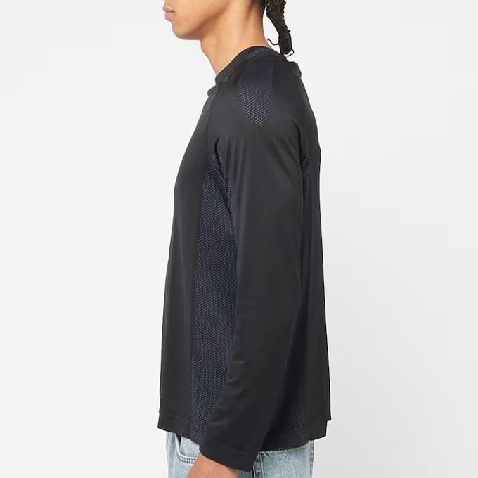 Seamless Longsleeve Shirt 10
