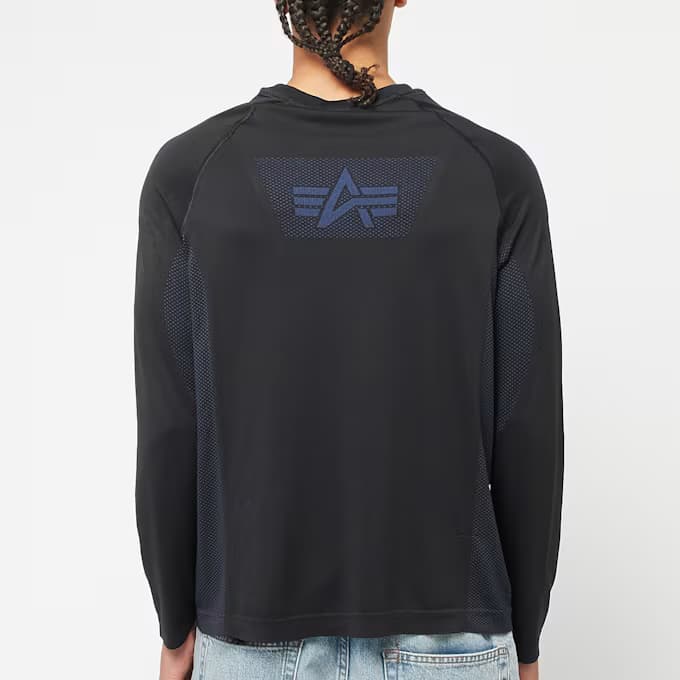 Seamless Longsleeve Shirt 11