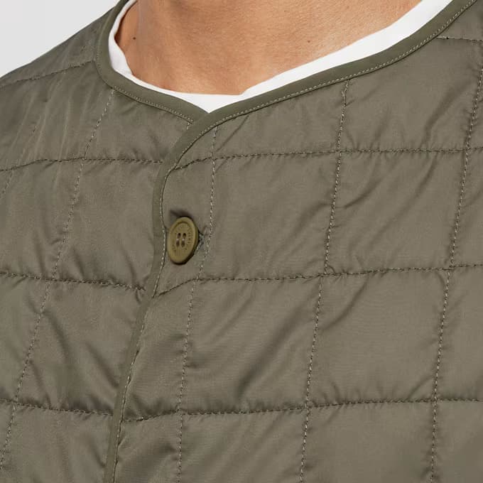 Quilted Nylon Reversible Jacket 15