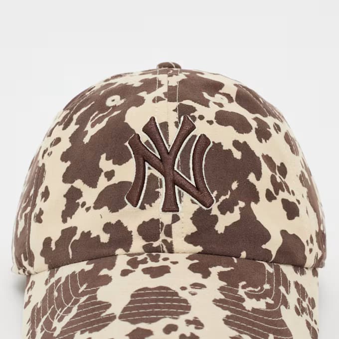 MLB New York Yankees Bessie Clean Up 9