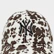 MLB New York Yankees Bessie Clean Up (Cow Print) 5