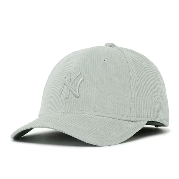 Pastel Cord 9Forty New York Yankees Cap by New Era