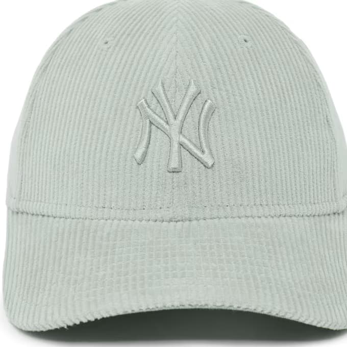 Pastel Cord 9Forty New York Yankees Cap by New Era