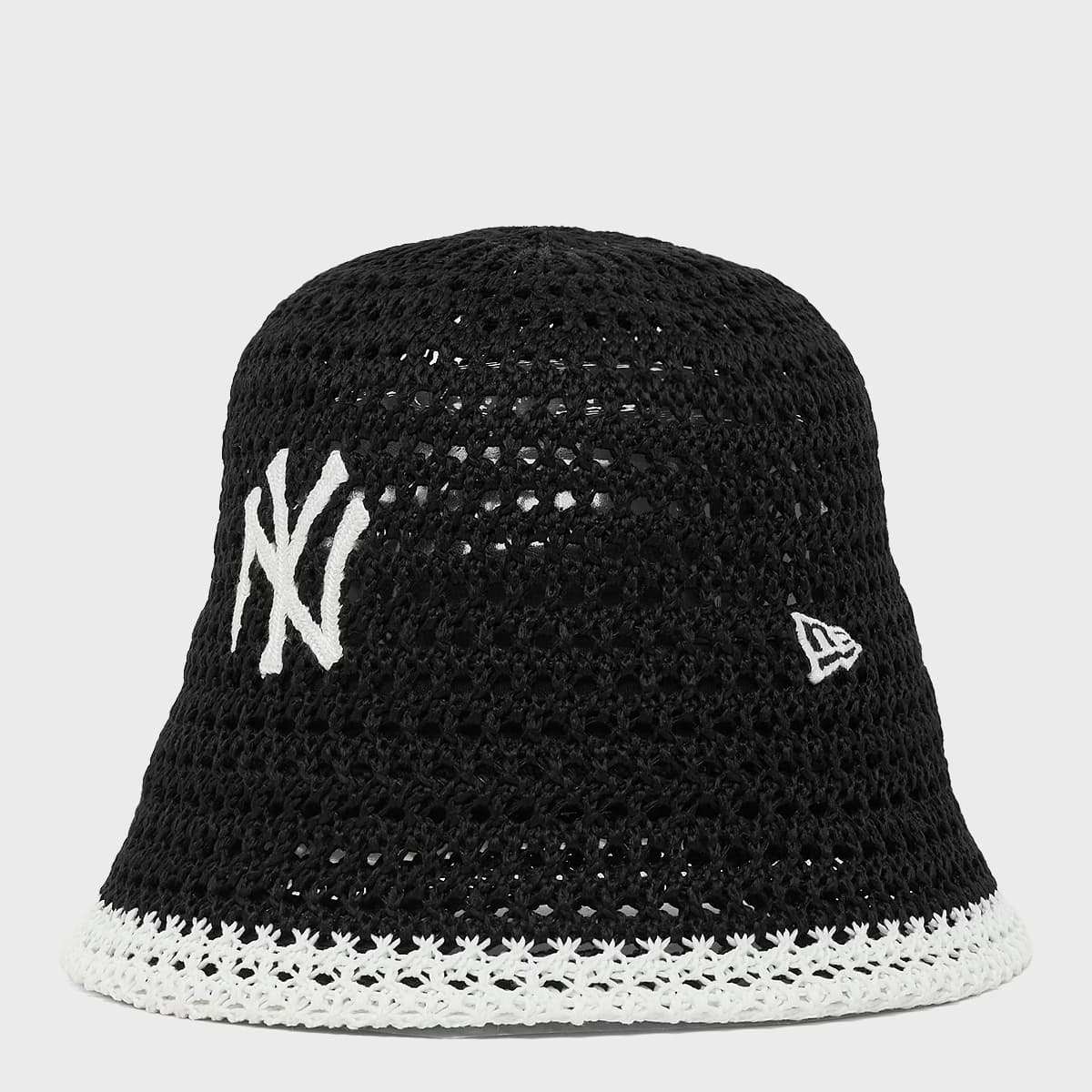 Female Knitted Bucket by New Era