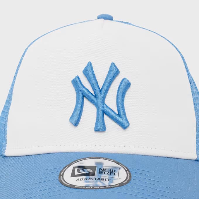 League Essential Trucker Cap New York Yankees 9