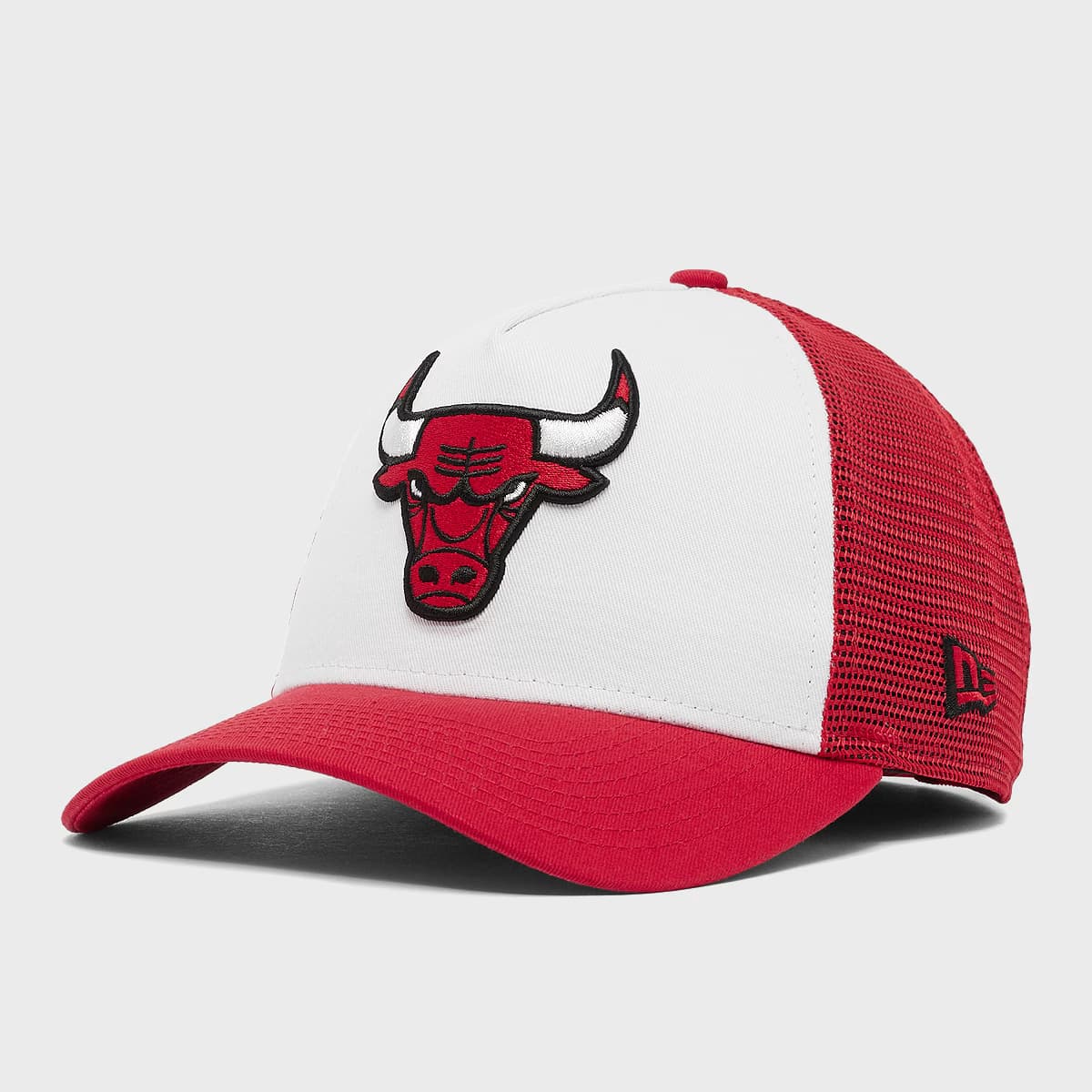 NBA Side Patch Trucker Chicago Bulls by New Era