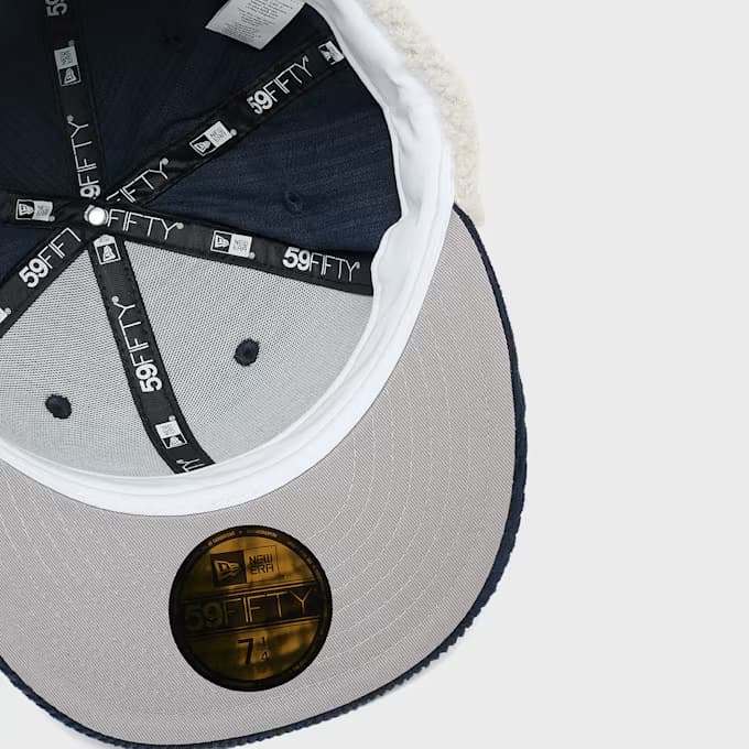 New York Yankees Mesh 59FIFTY Fitted Cap 9
