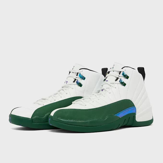 Air Jordan 12 Retro "Bucks" 9