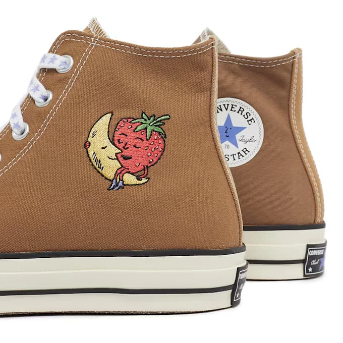 x Sky High Farm Wmns Chuck 70 "Egret" by Converse