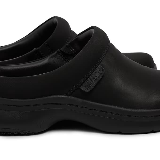 x Martine Rose Wmns Cur Clog 1 15