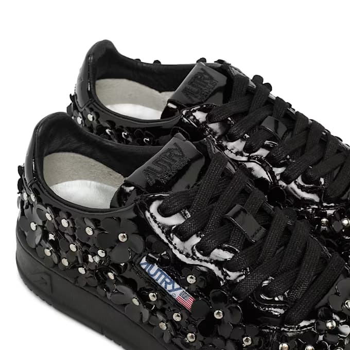 Wmns Medalist Low 15