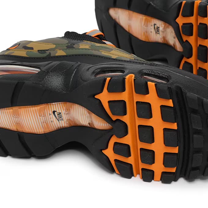 Wmns Air Max 95 OG "Orange Camo" by Nike