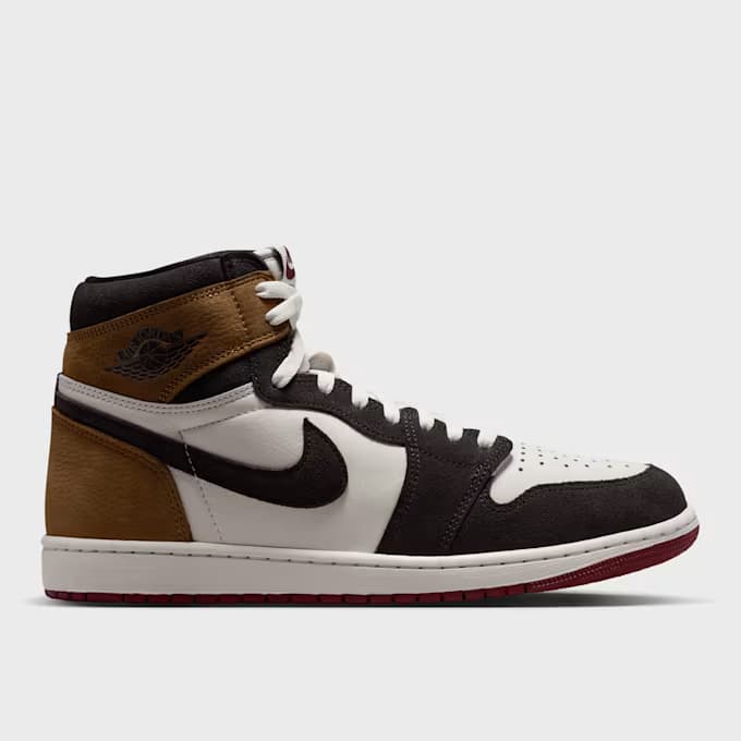 Air Jordan 1 Retro High OG "Love The Game" 12