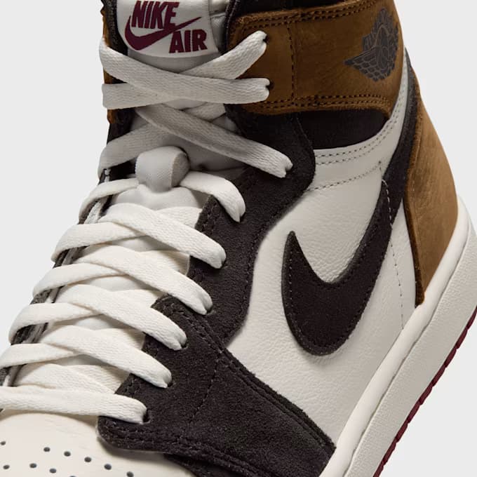 Air Jordan 1 Retro High OG "Love The Game" 17
